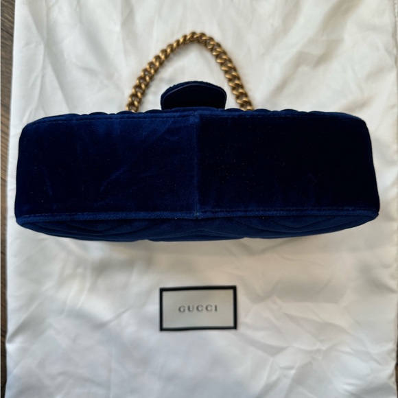 Gucci Velvet Matelasse Small GG Marmont Shoulder Bag in cobalt blue - Picture 9 of 9